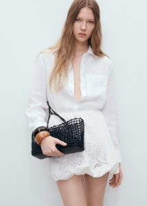 Embroidered white balloon skirt from Mango with voluminous silhouette