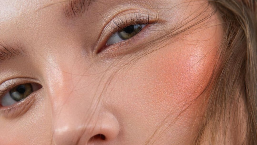 clean girl makeup