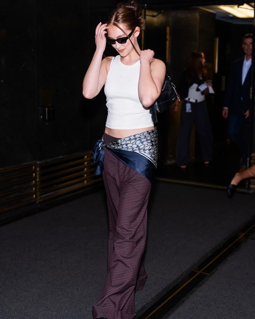 scarf belt summer 2025 outfit idea